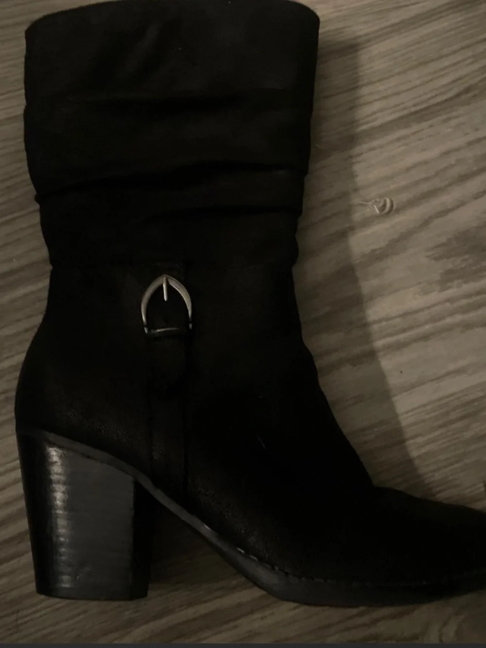 Women's Black Mid-Calf Slouch Leather Boots